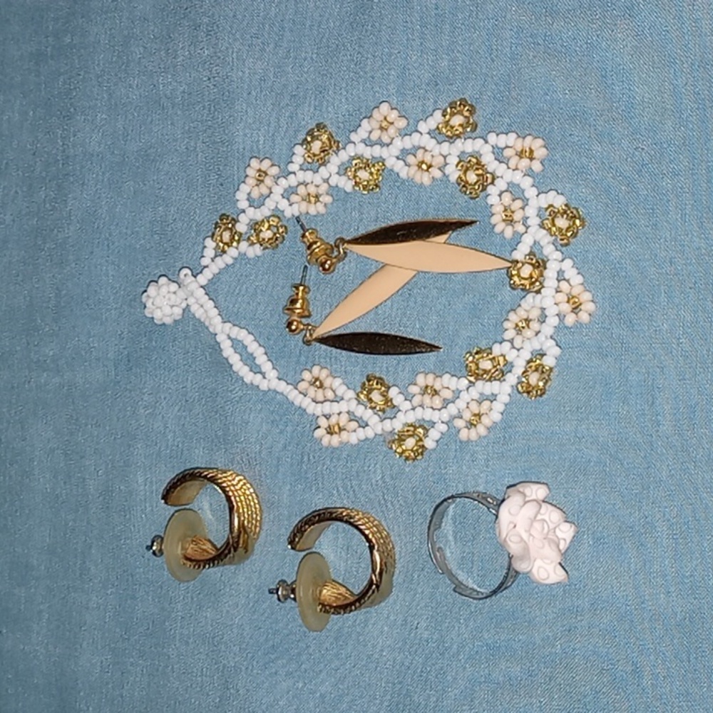 Jewelry bundle
